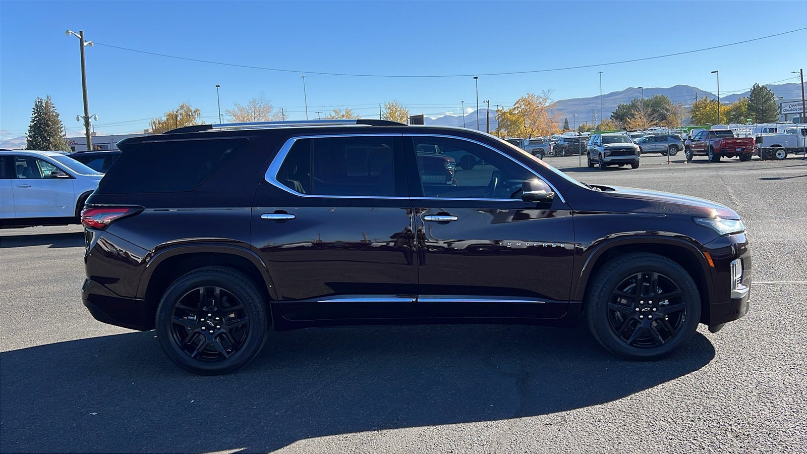 2023 Chevrolet Traverse Premier
