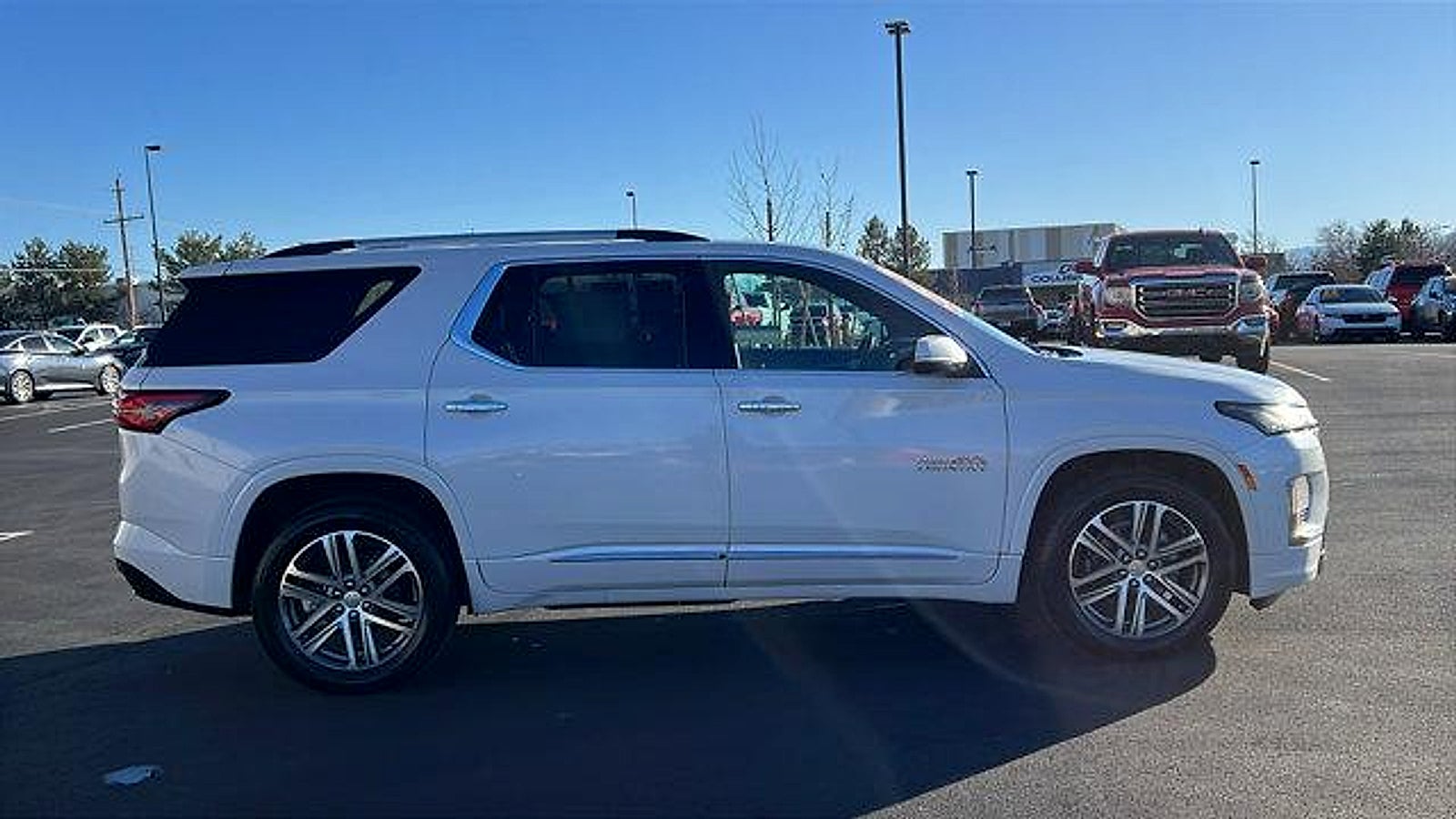 2023 Chevrolet Traverse High Country
