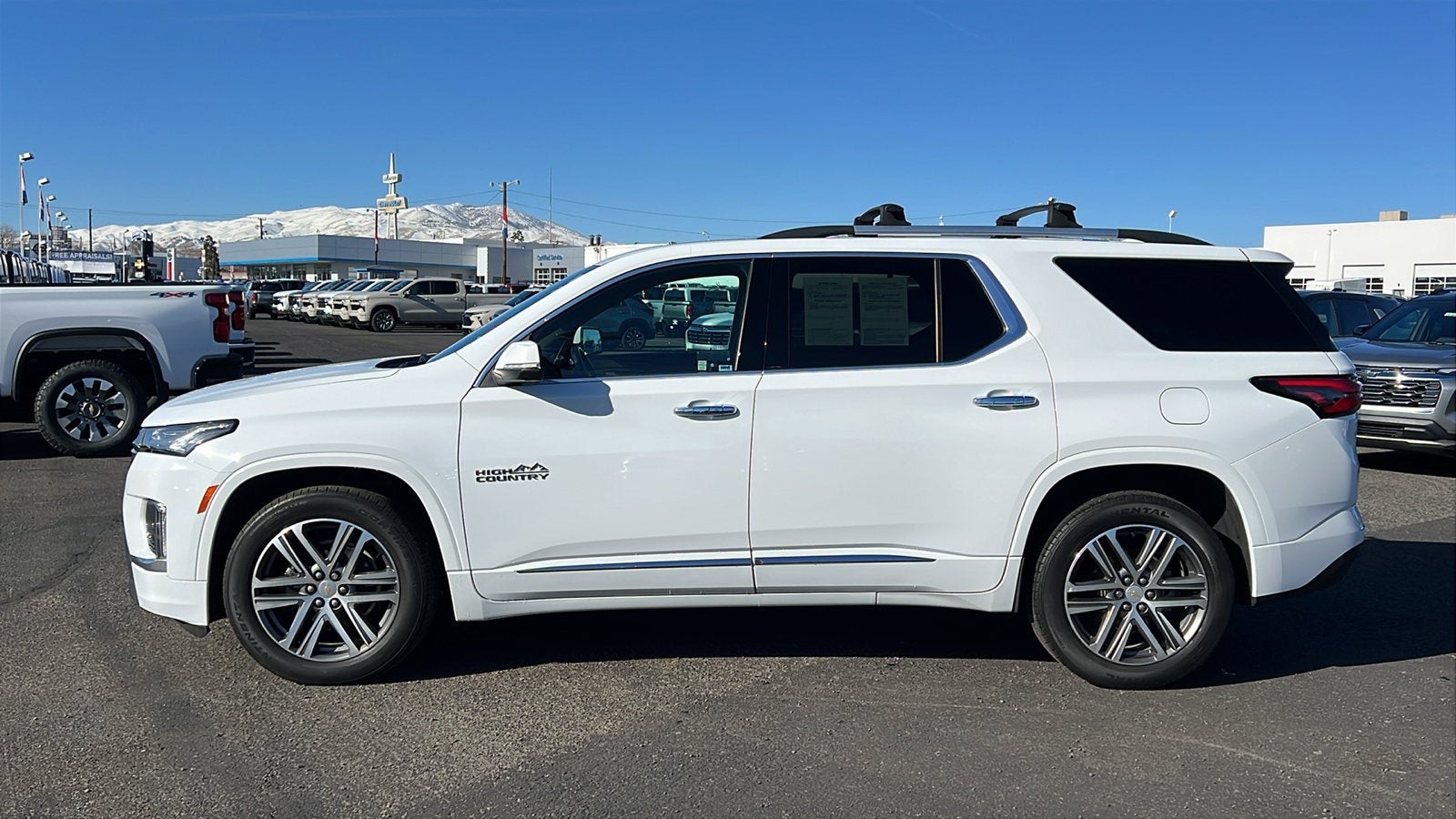 2023 Chevrolet Traverse High Country