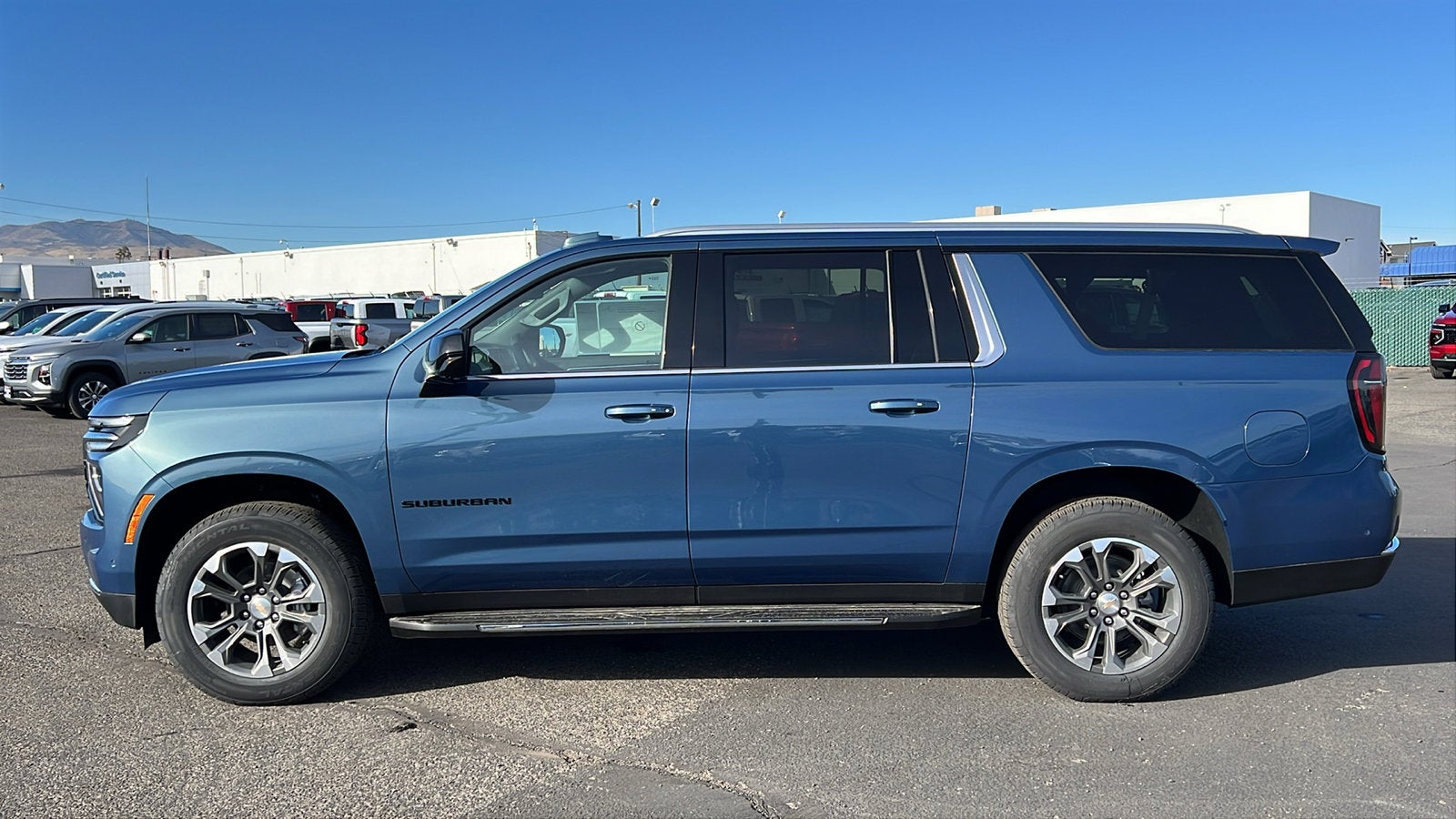 2026 Chevrolet Suburban LS