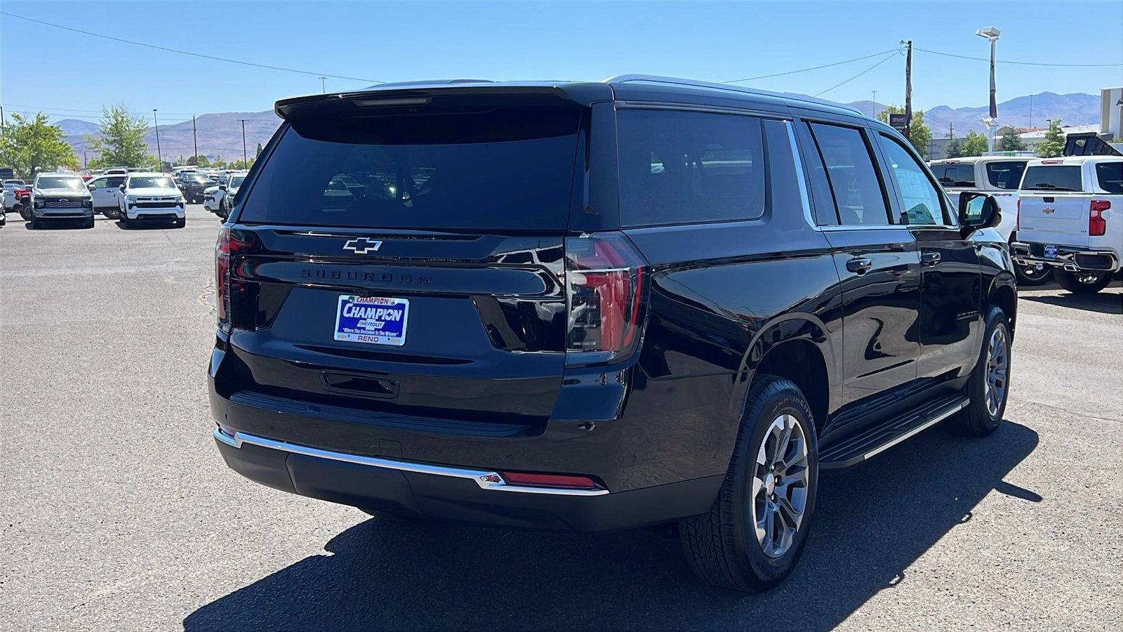 2026 Chevrolet Suburban LS