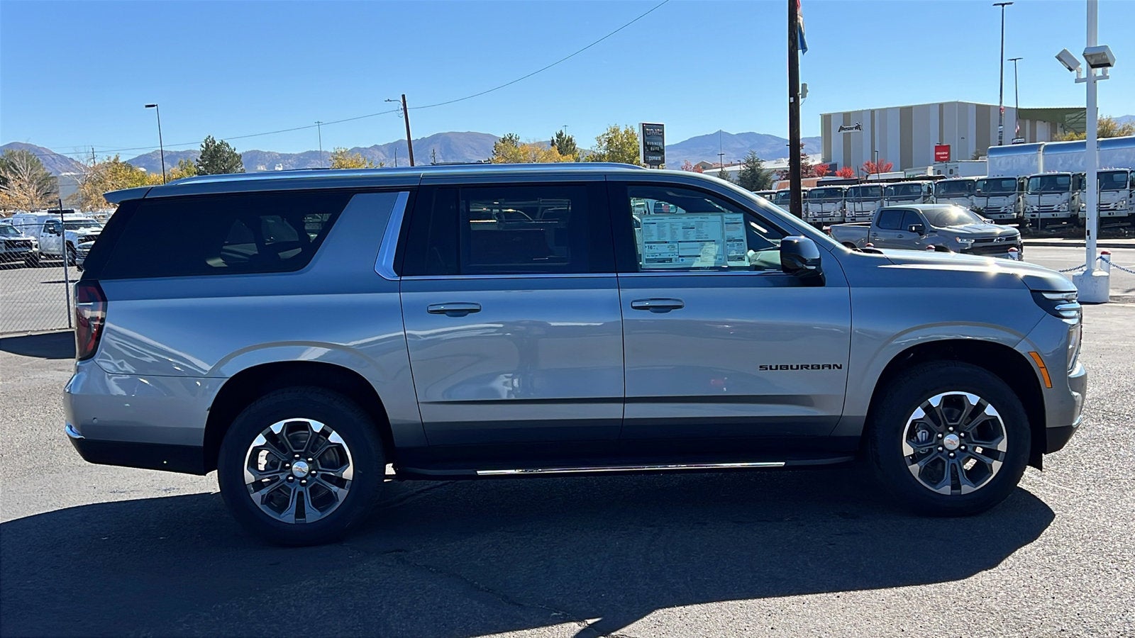 2026 Chevrolet Suburban LS
