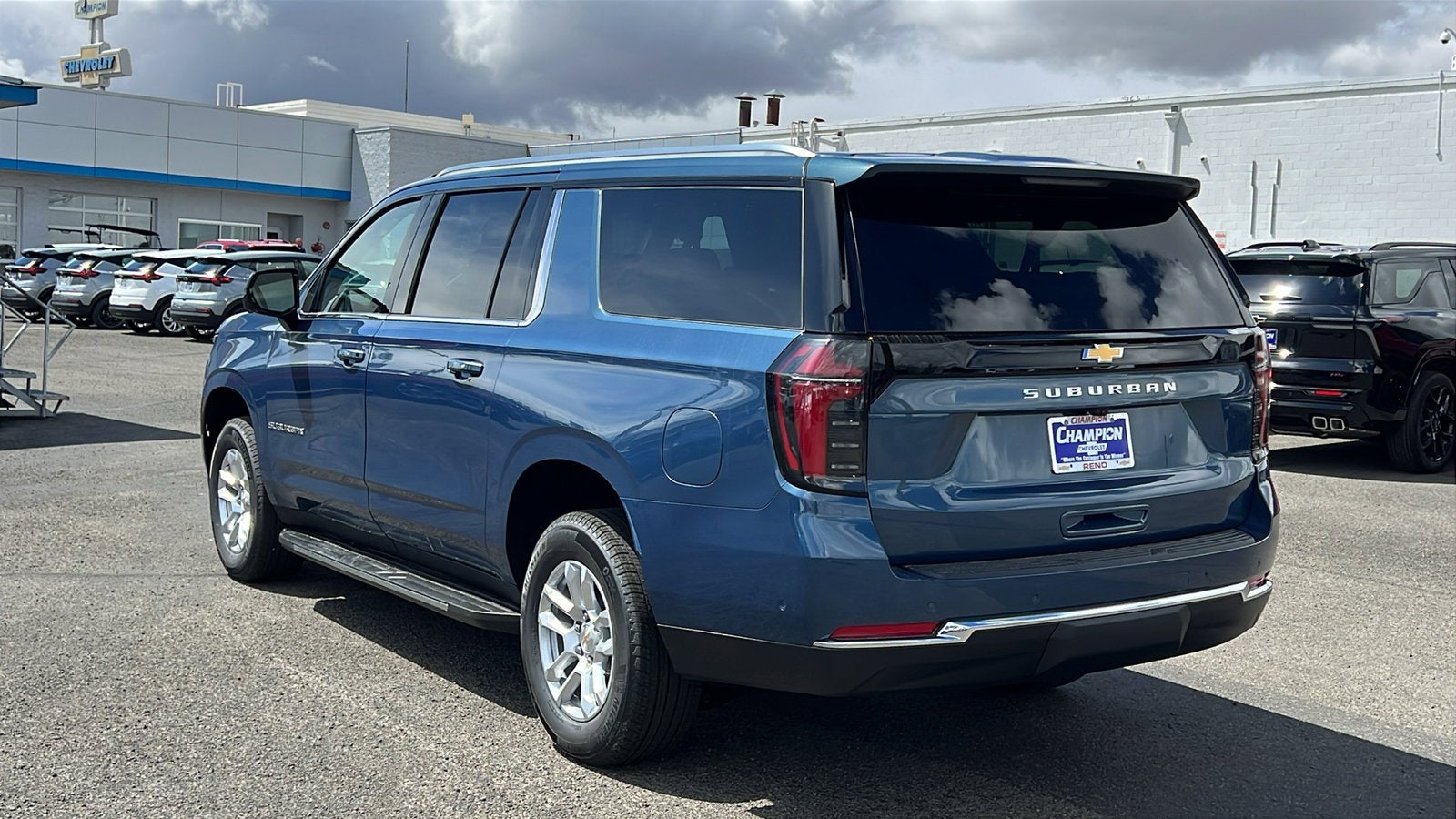 2026 Chevrolet Suburban LS