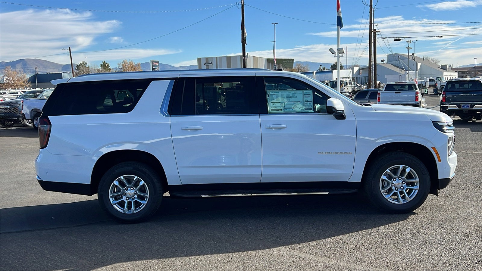 2026 Chevrolet Suburban LS