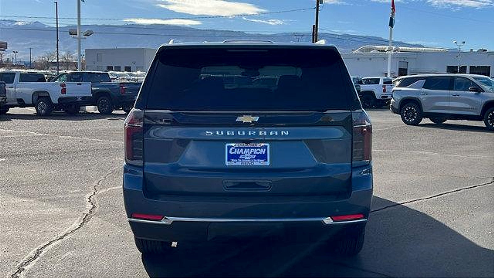 2026 Chevrolet Suburban LS