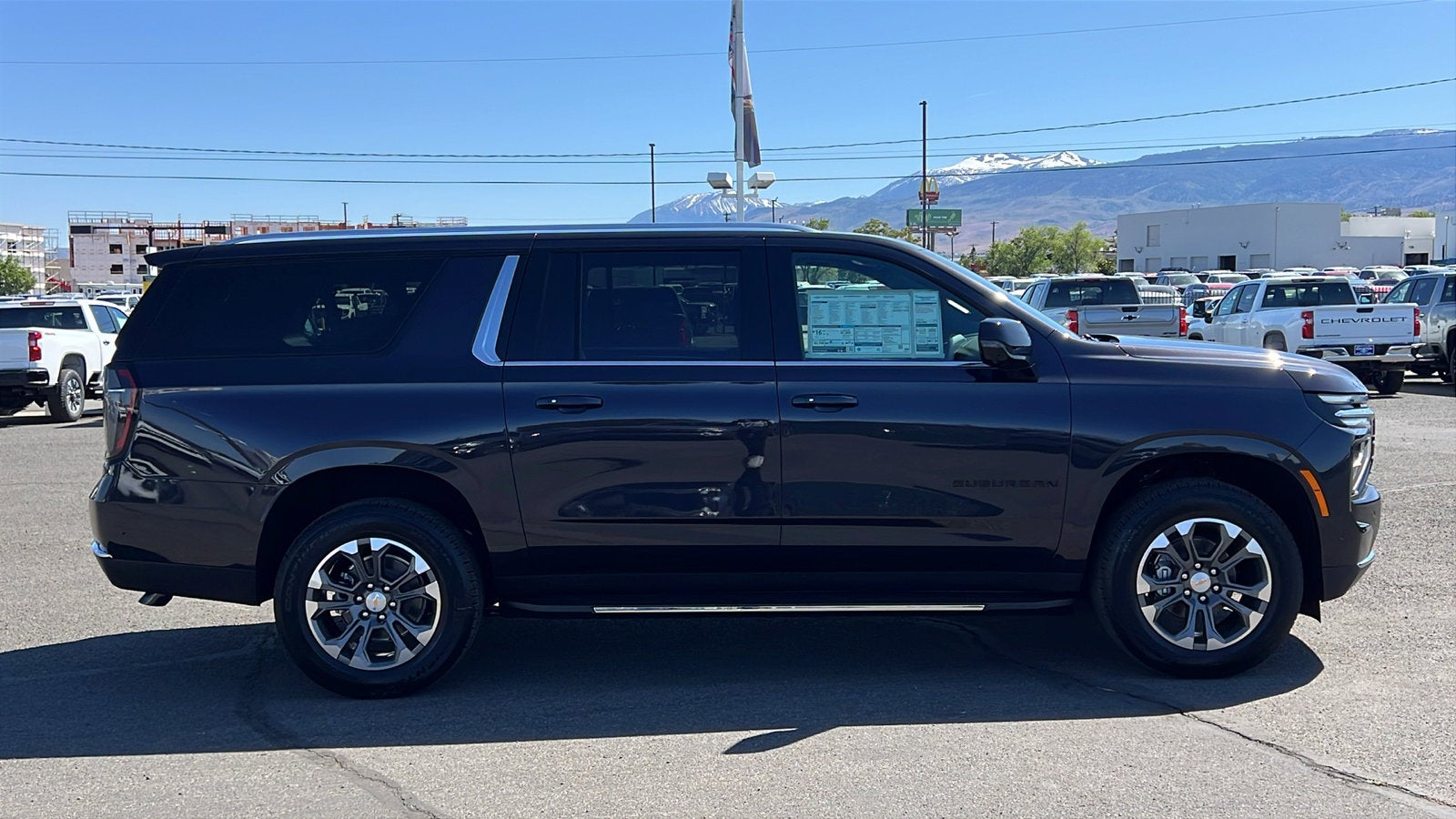 2026 Chevrolet Suburban LT