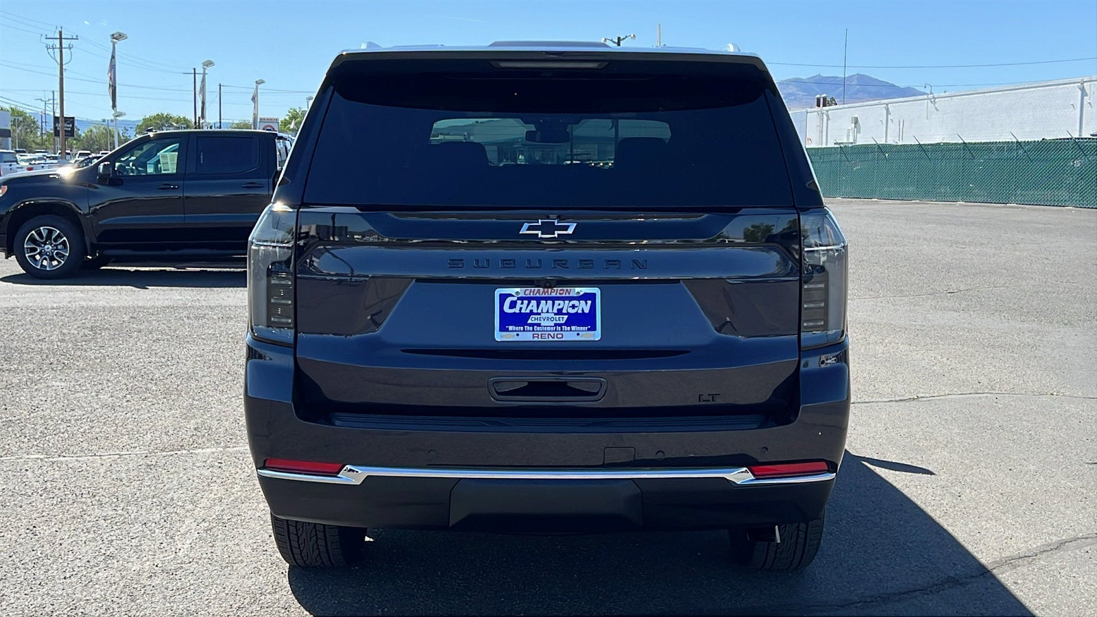 2026 Chevrolet Suburban LT