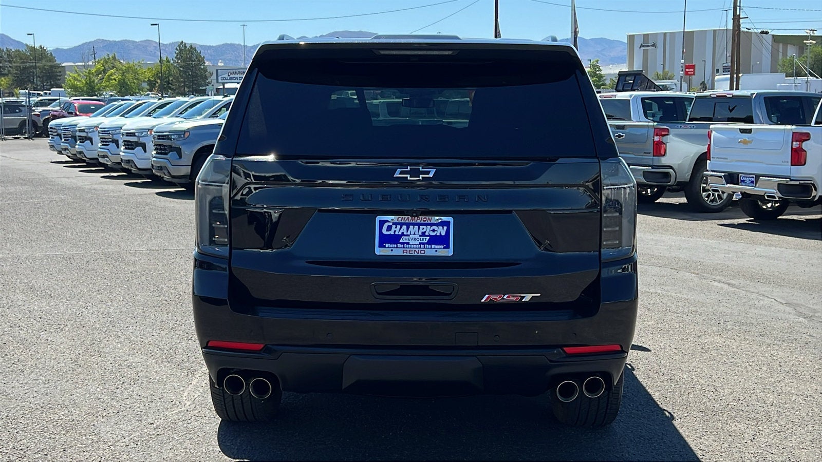 2025 Chevrolet Suburban RST