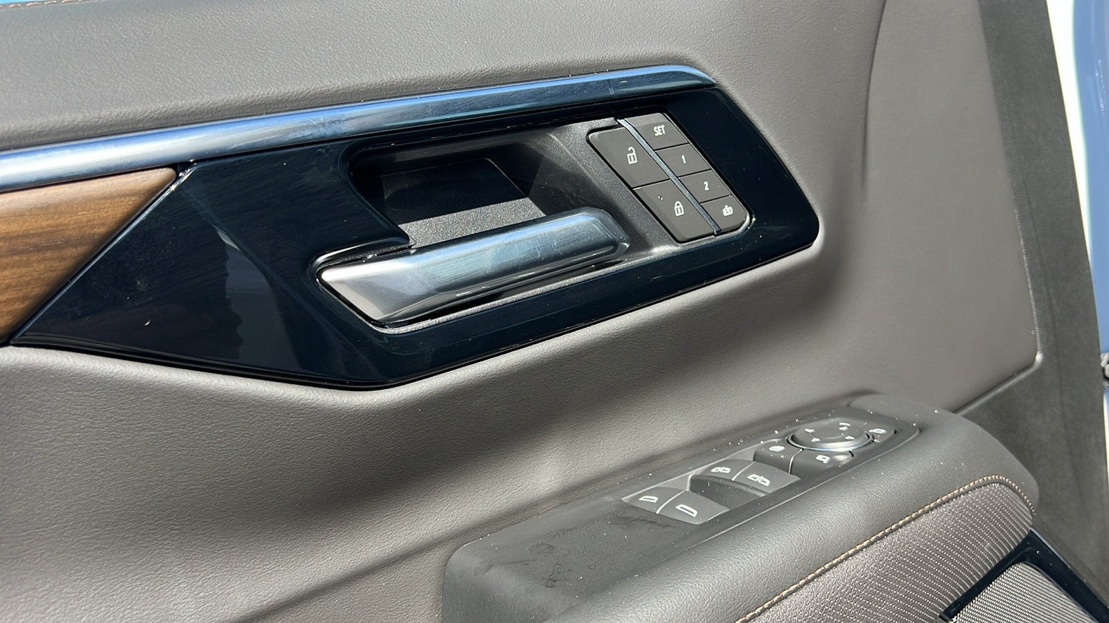 2027 Chevrolet Suburban High Country