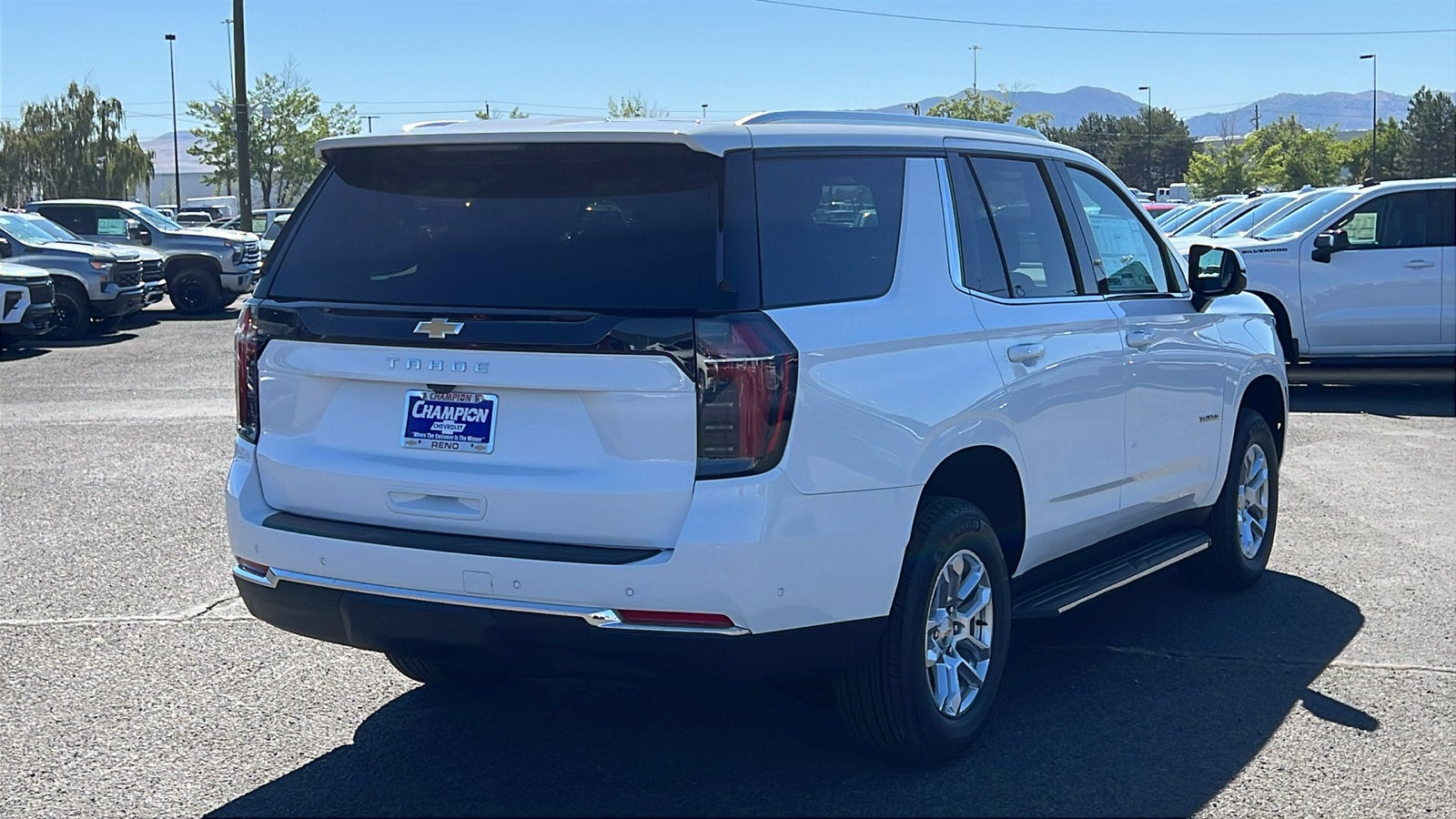 2026 Chevrolet Tahoe LS