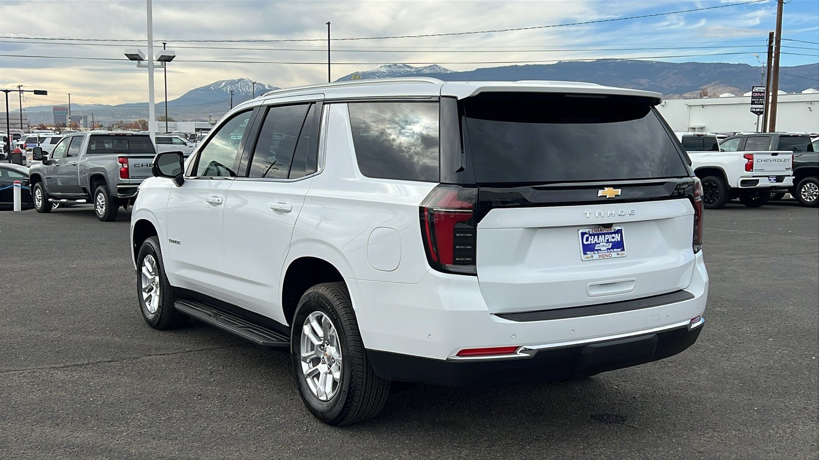 2026 Chevrolet Tahoe LS