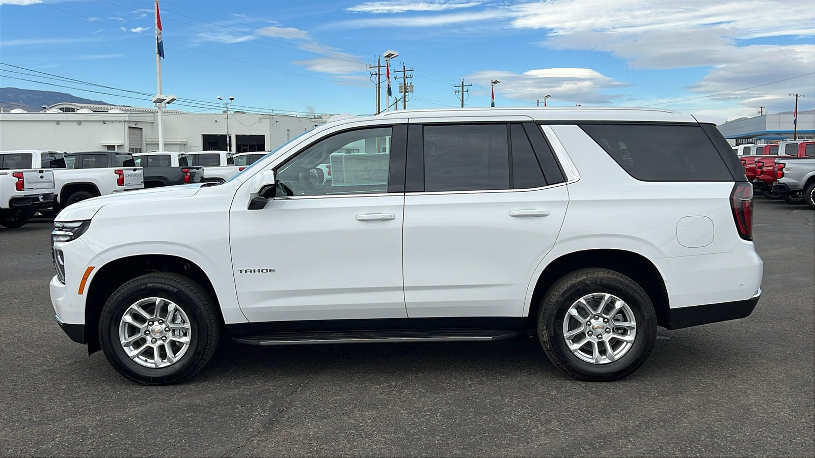 2026 Chevrolet Tahoe LS