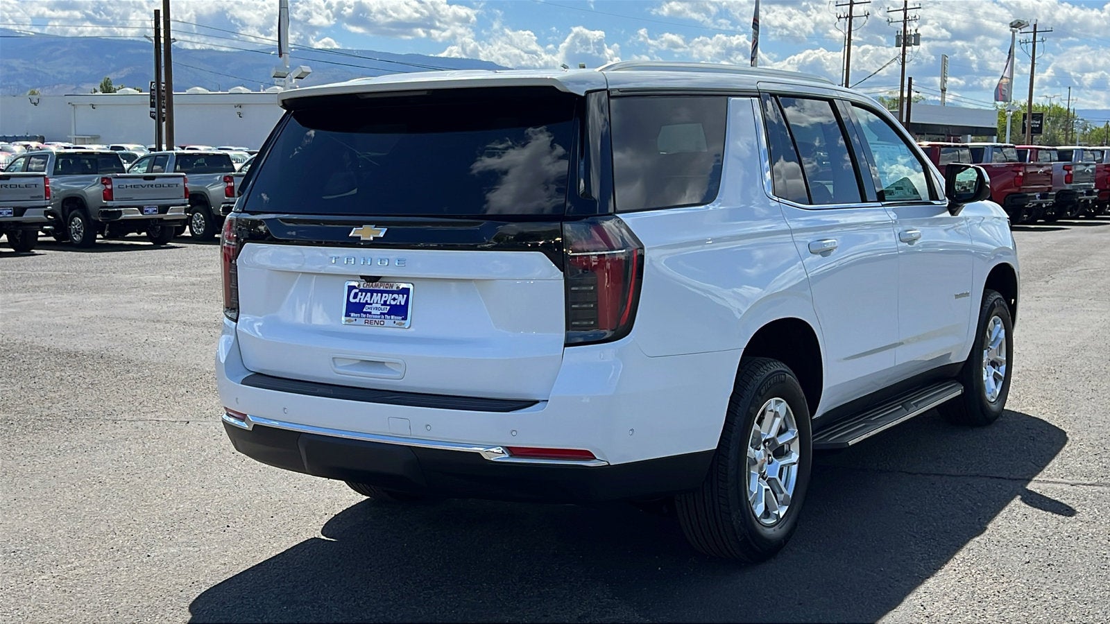 2026 Chevrolet Tahoe LS