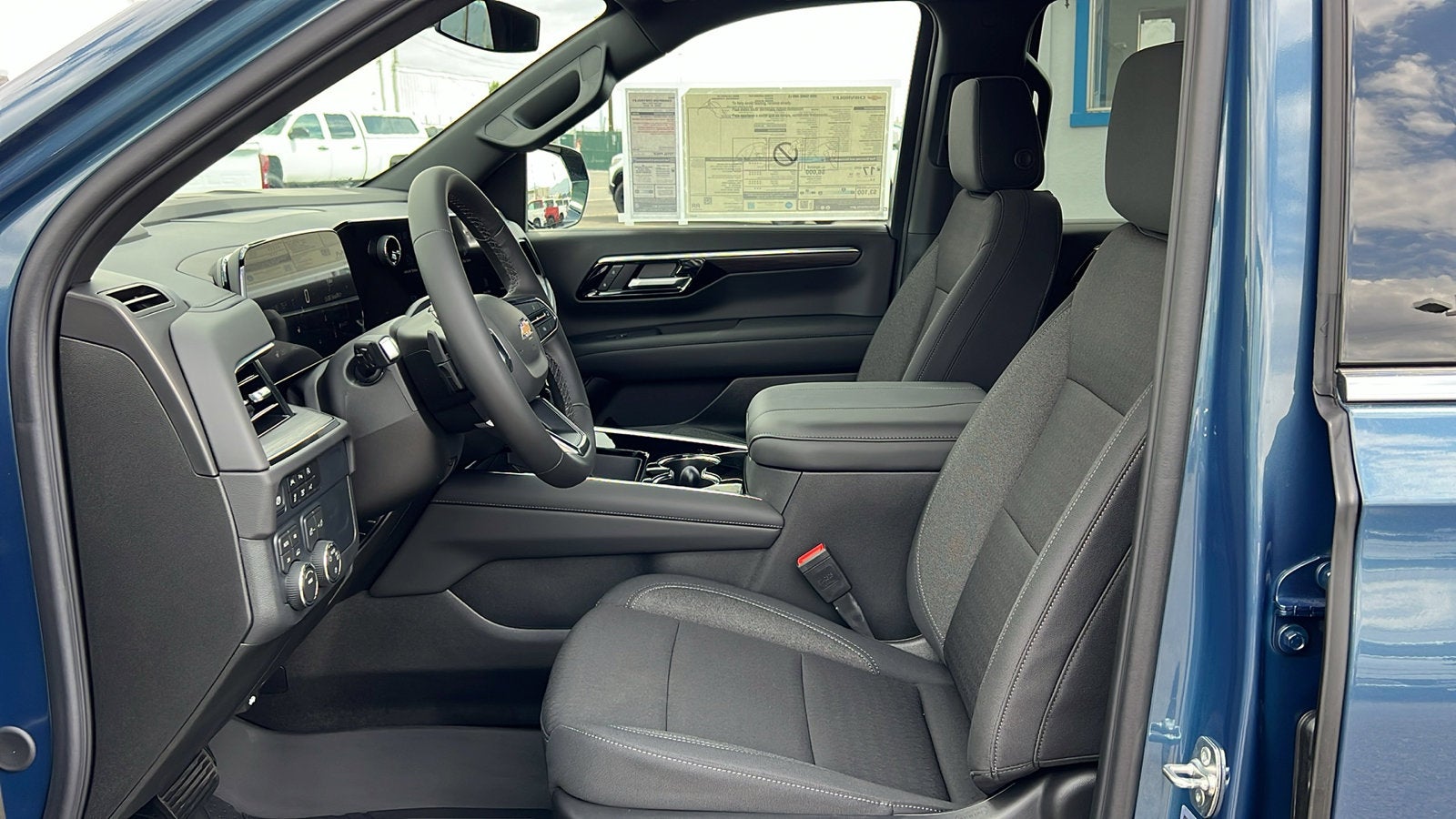 2025 Chevrolet Tahoe LS