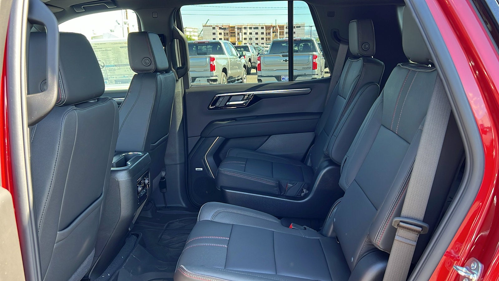 2026 Chevrolet Tahoe RST - Photo 17