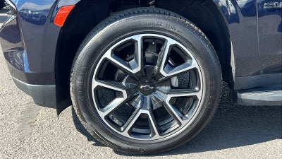 2023 Chevrolet Suburban RST