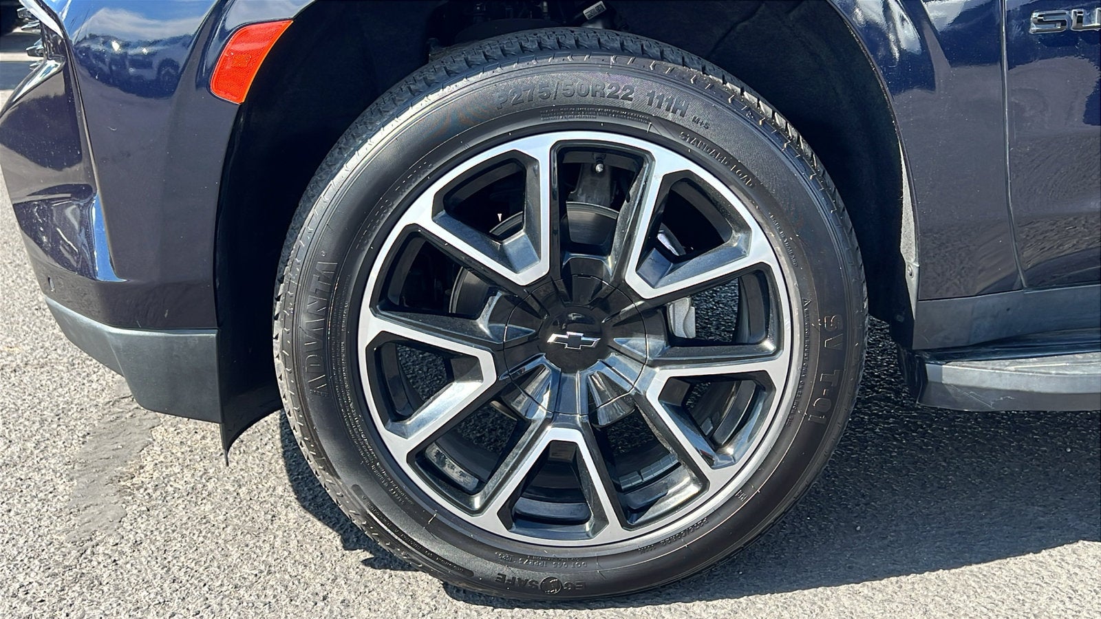 2023 Chevrolet Suburban RST