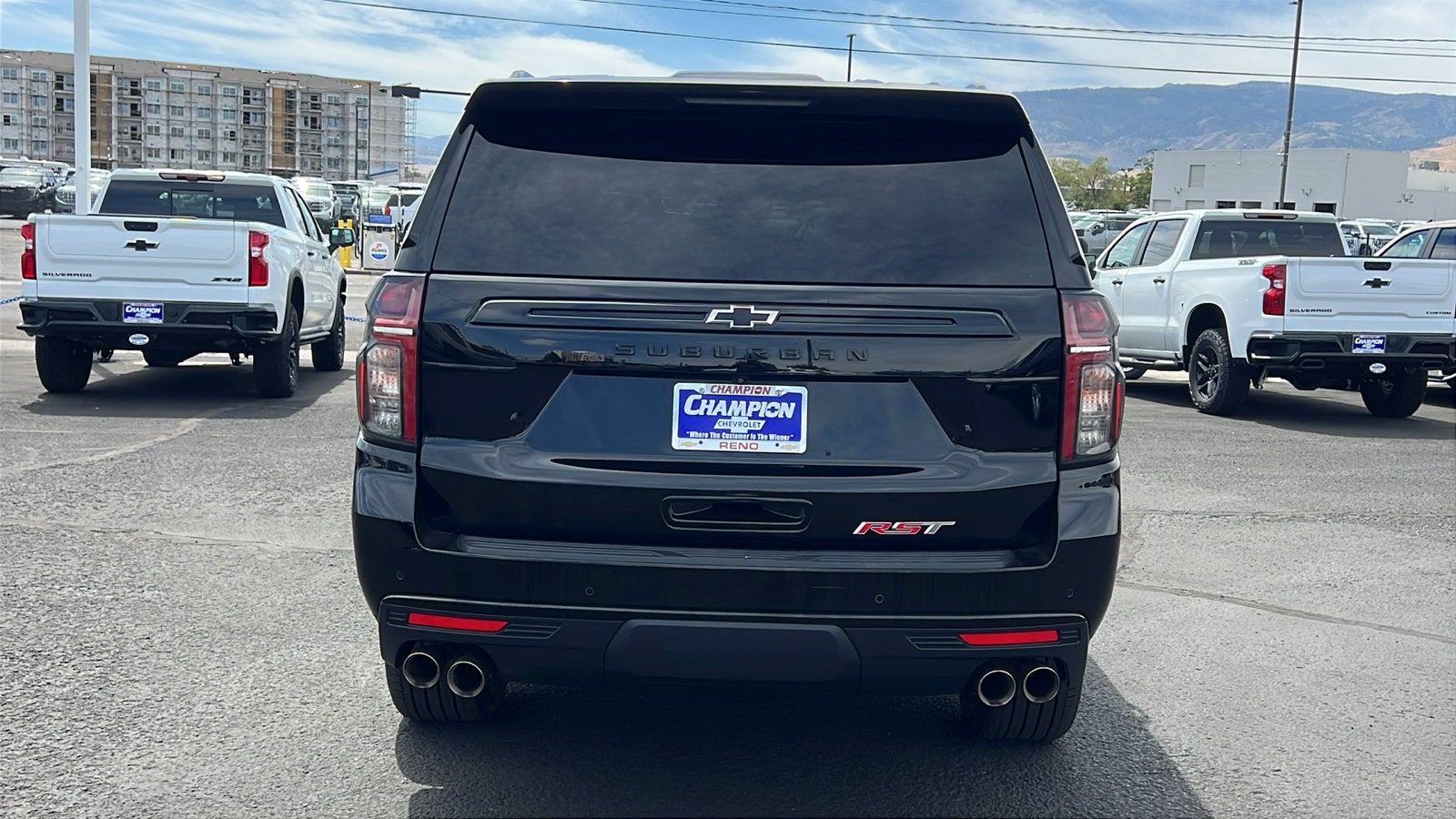 2024 Chevrolet Suburban RST