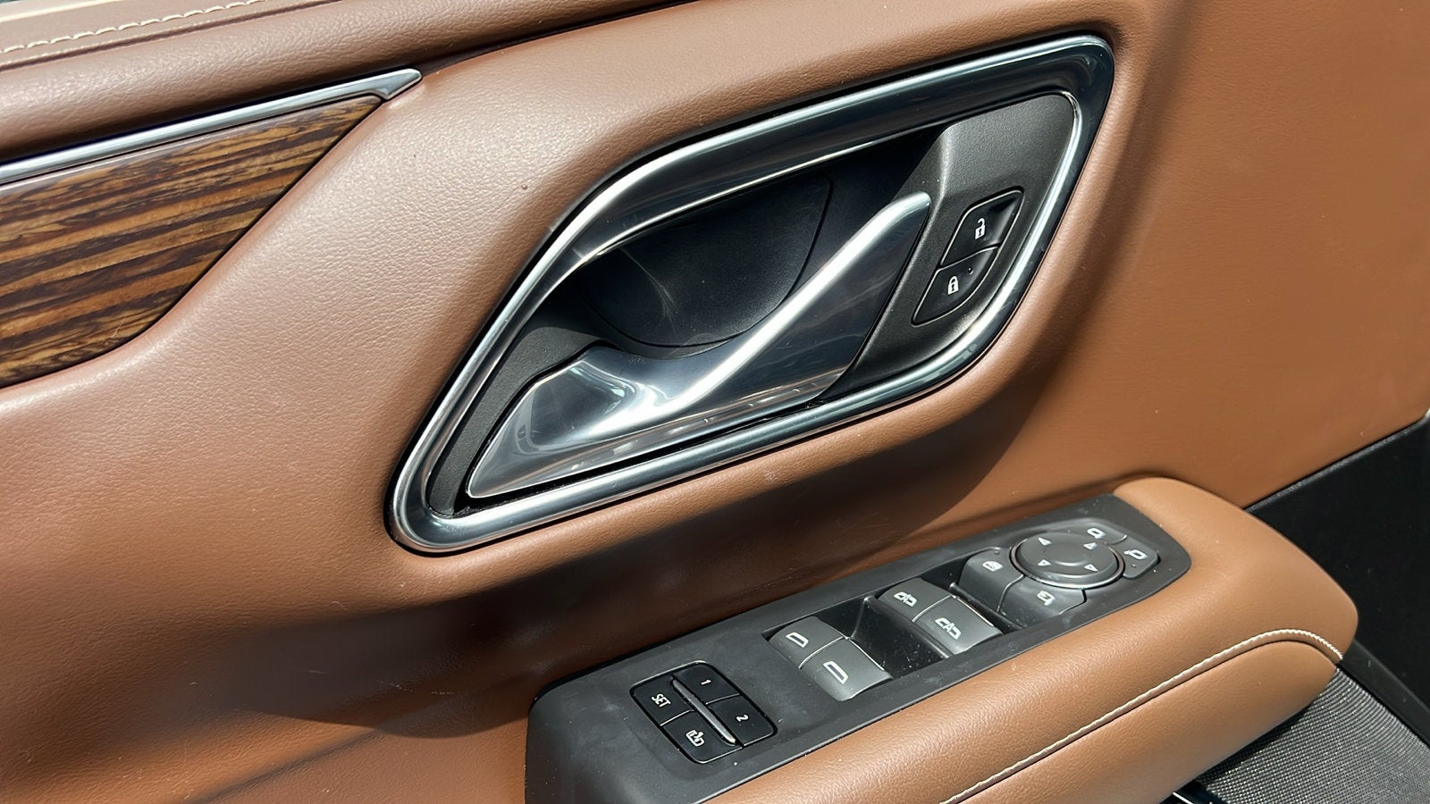 2023 Chevrolet Suburban High Country