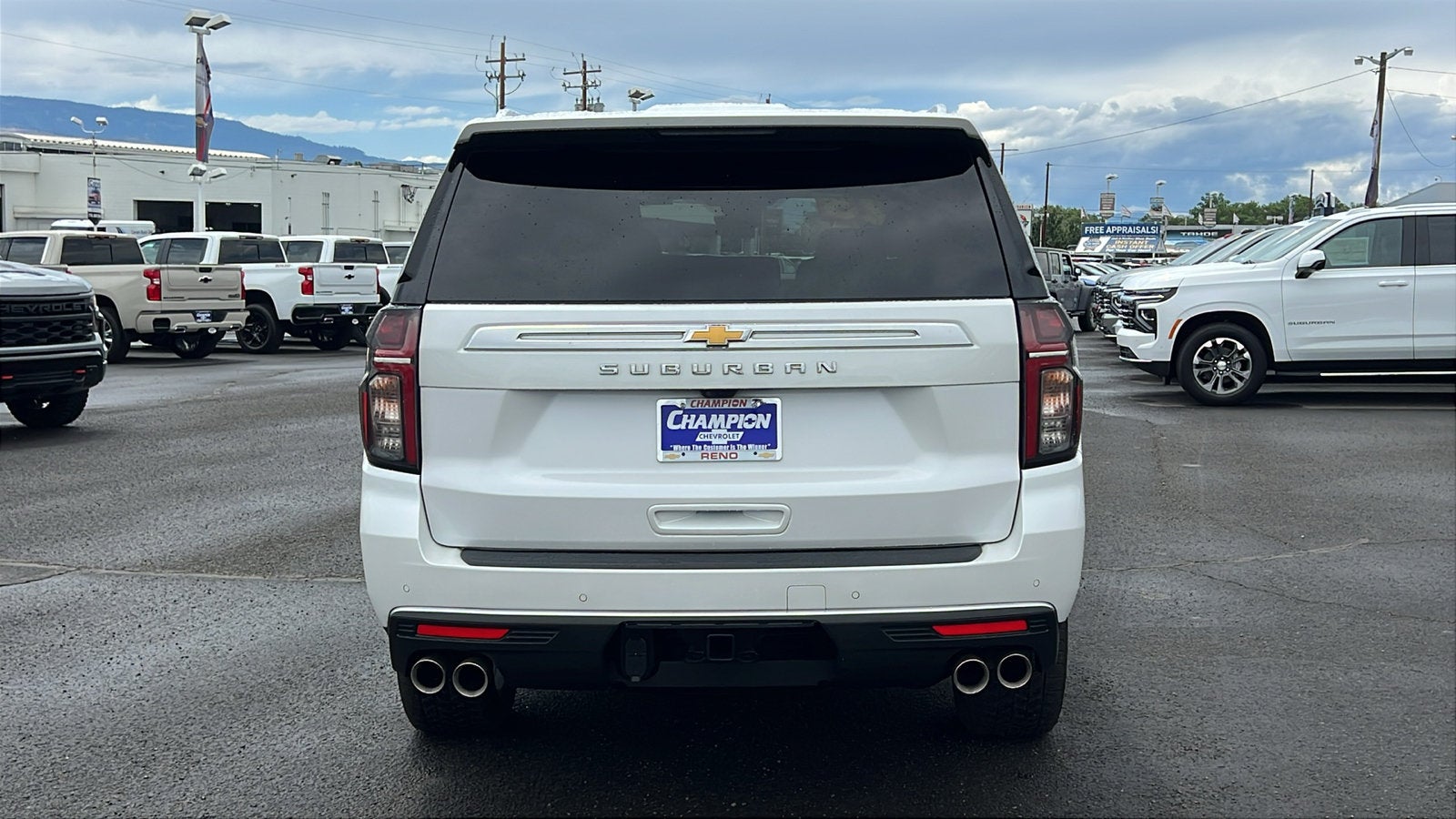 2023 Chevrolet Suburban High Country
