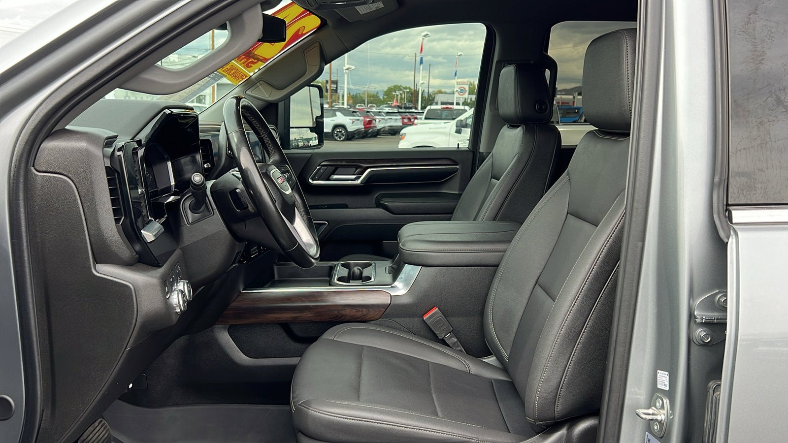 2024 GMC Sierra 2500 HD SLT