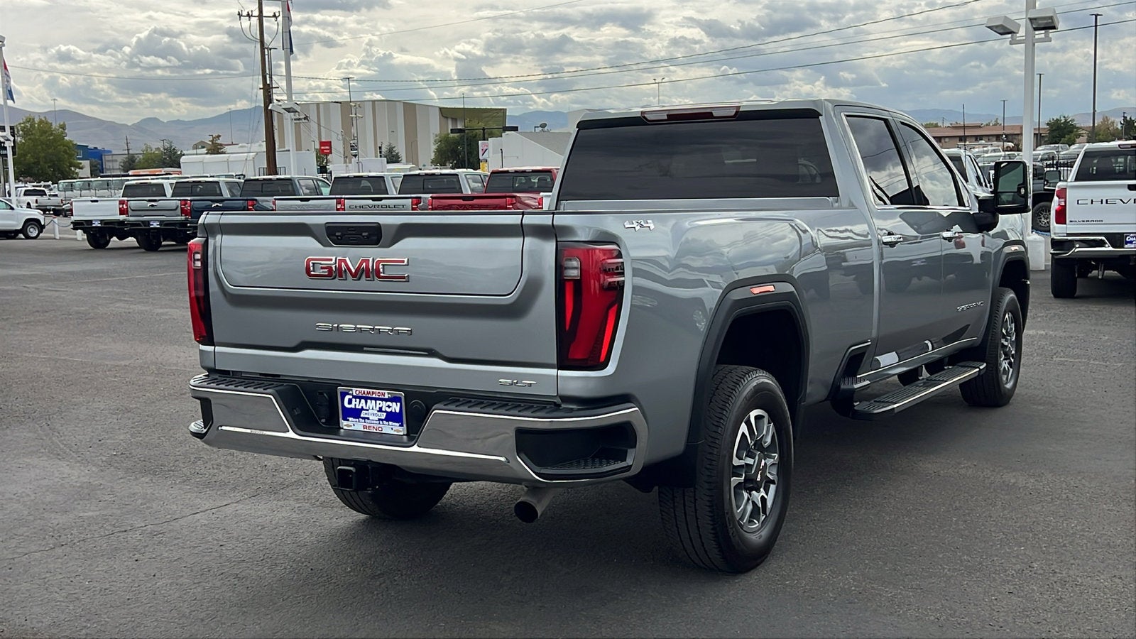 2024 GMC Sierra 2500 HD SLT