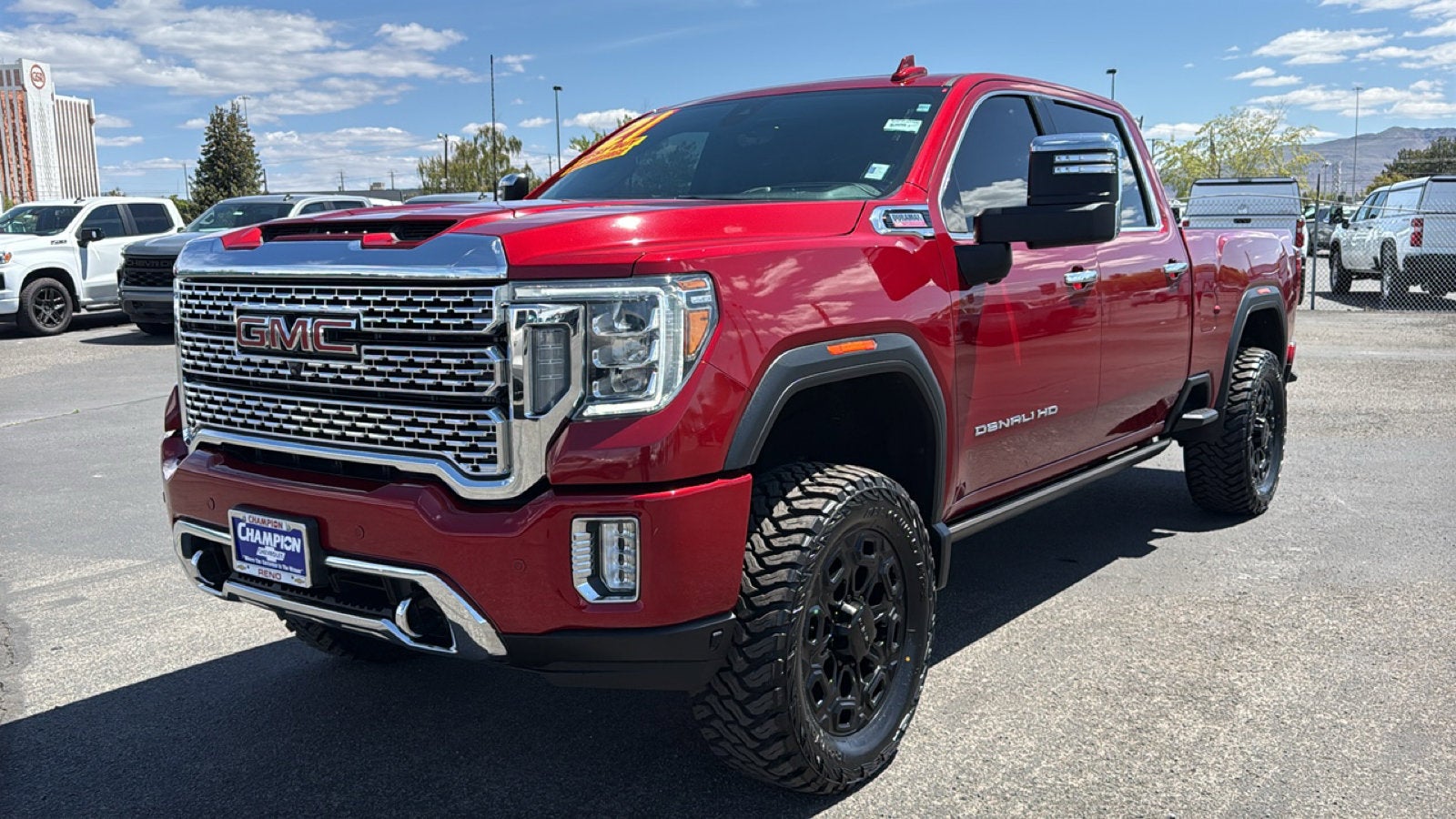 2021 GMC Sierra 4WD Crew Cab Standard Box Denali's photo
