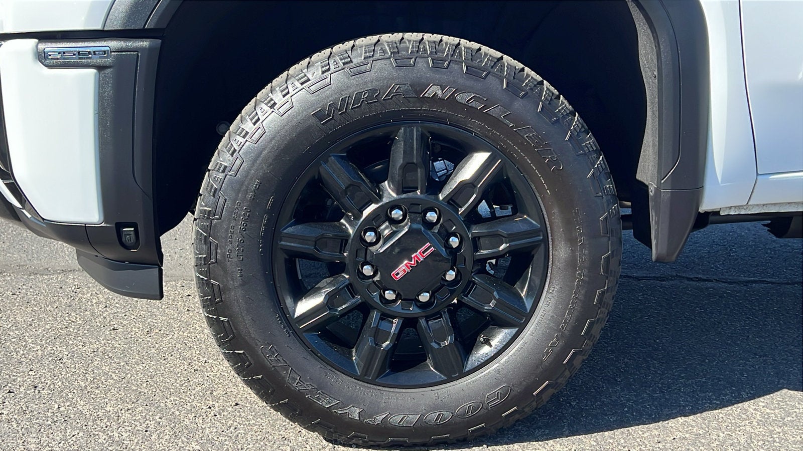 2025 GMC Sierra 2500 HD AT4