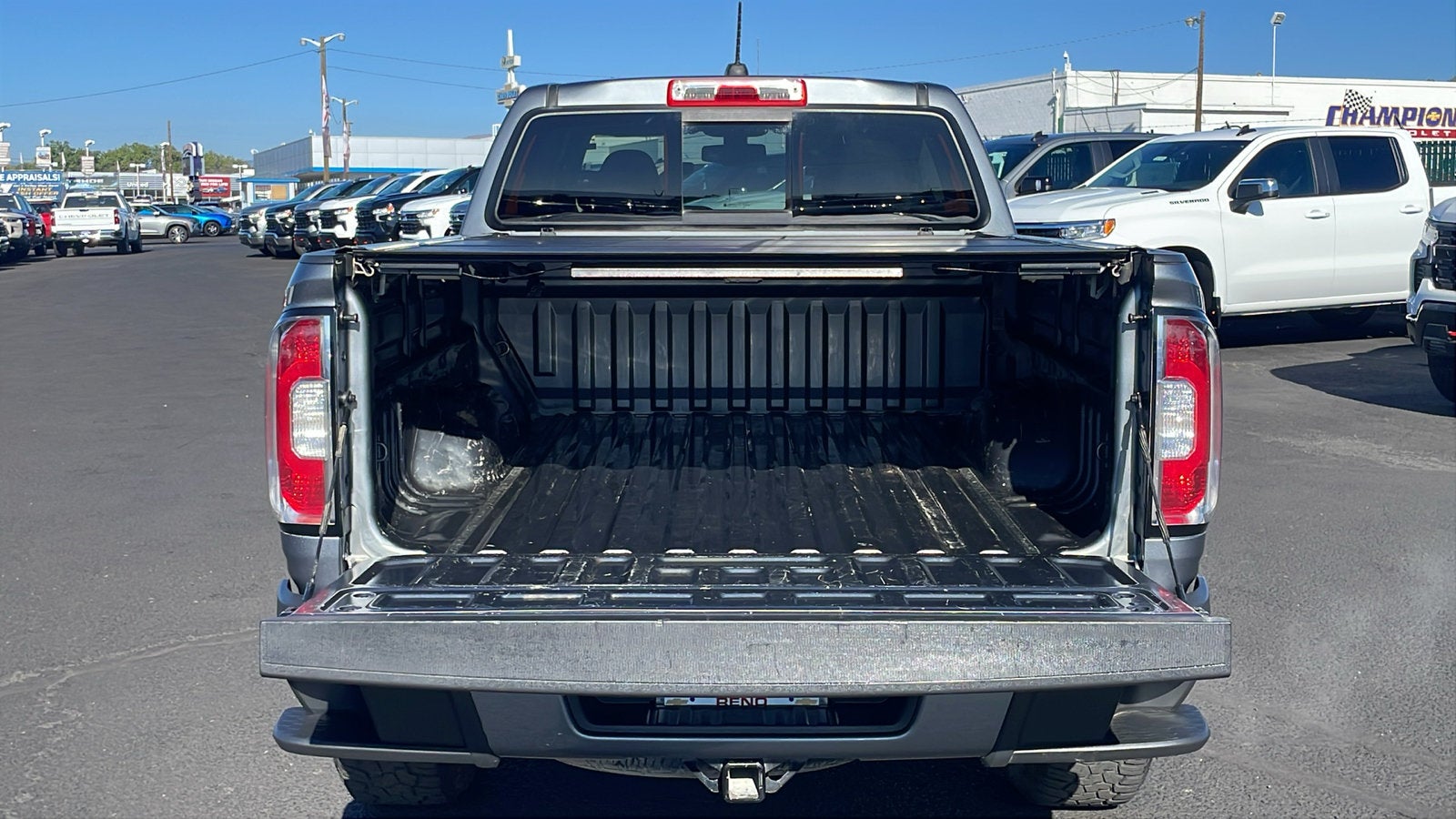 2022 GMC Canyon AT4 - Cloth