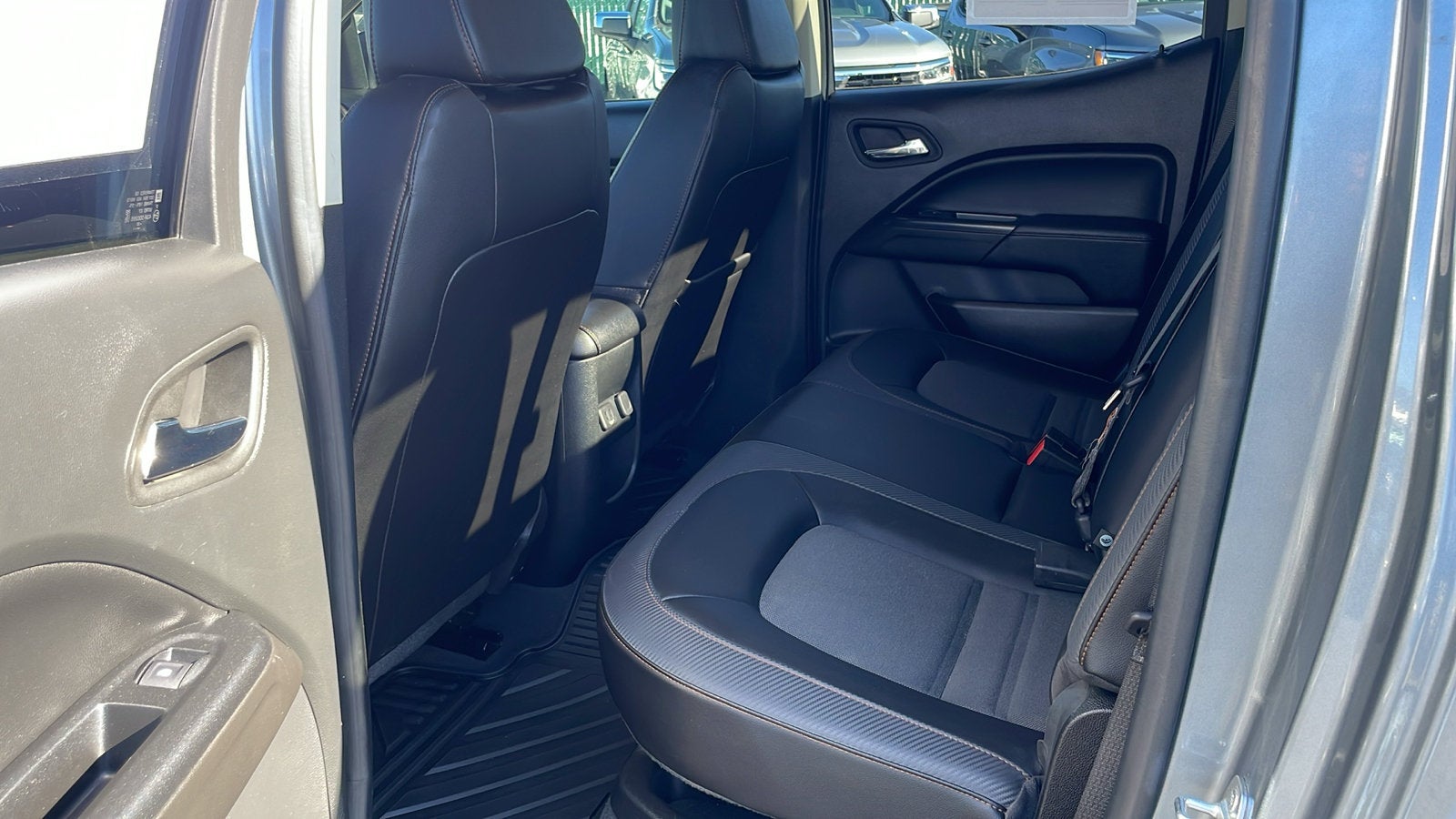 2022 GMC Canyon AT4 - Cloth