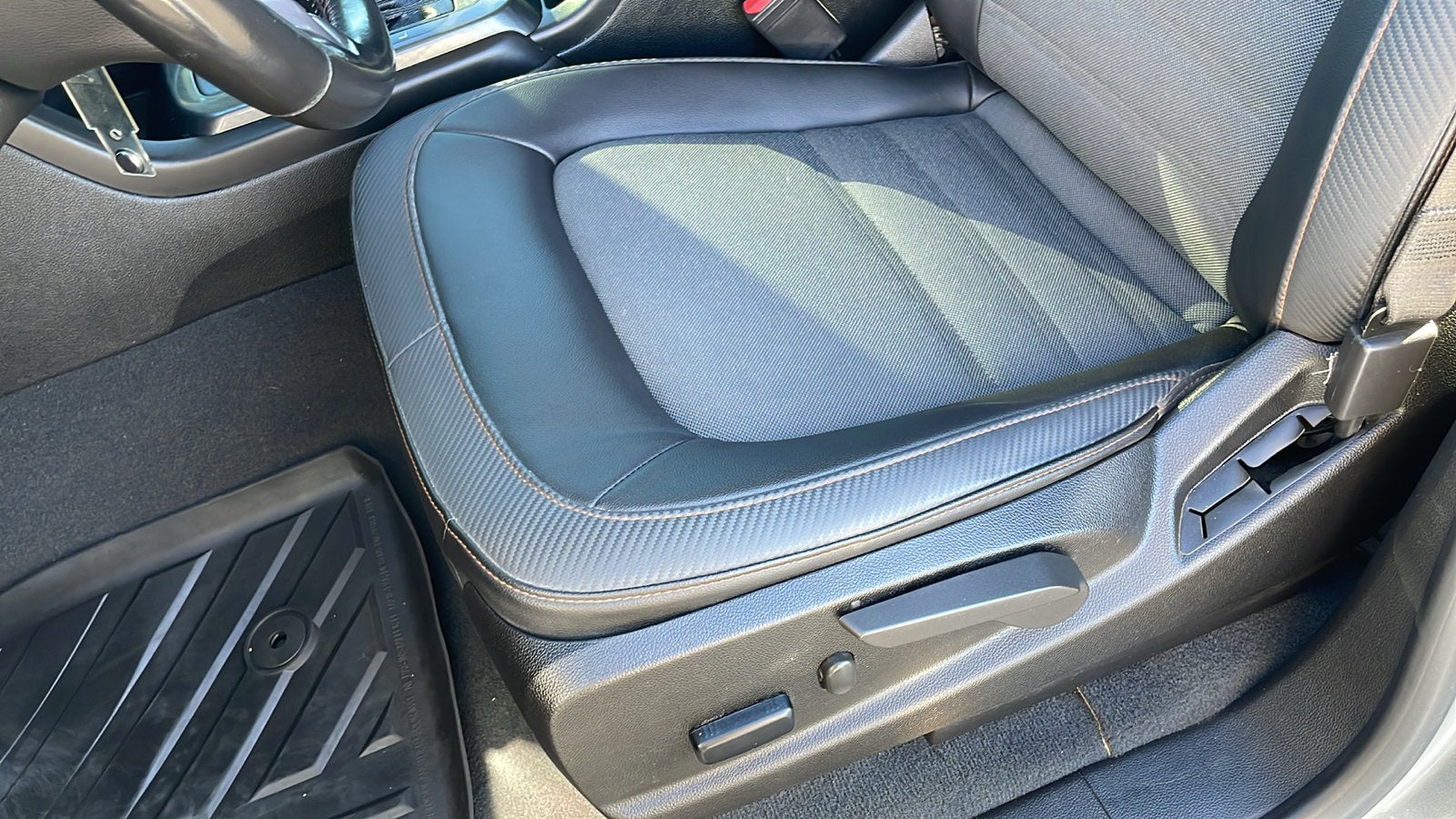 2022 GMC Canyon AT4 - Cloth