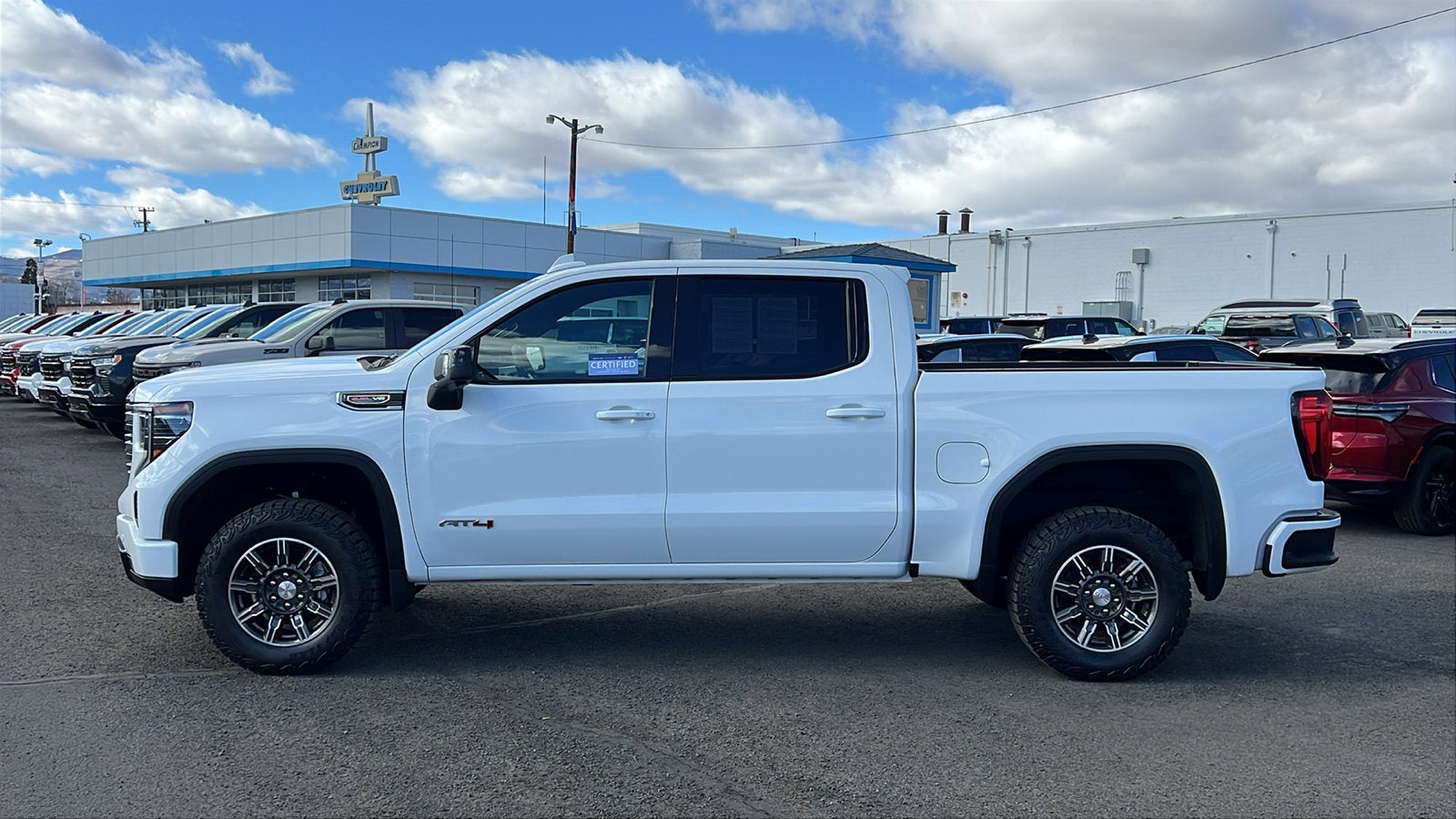2025 GMC Sierra 1500 AT4