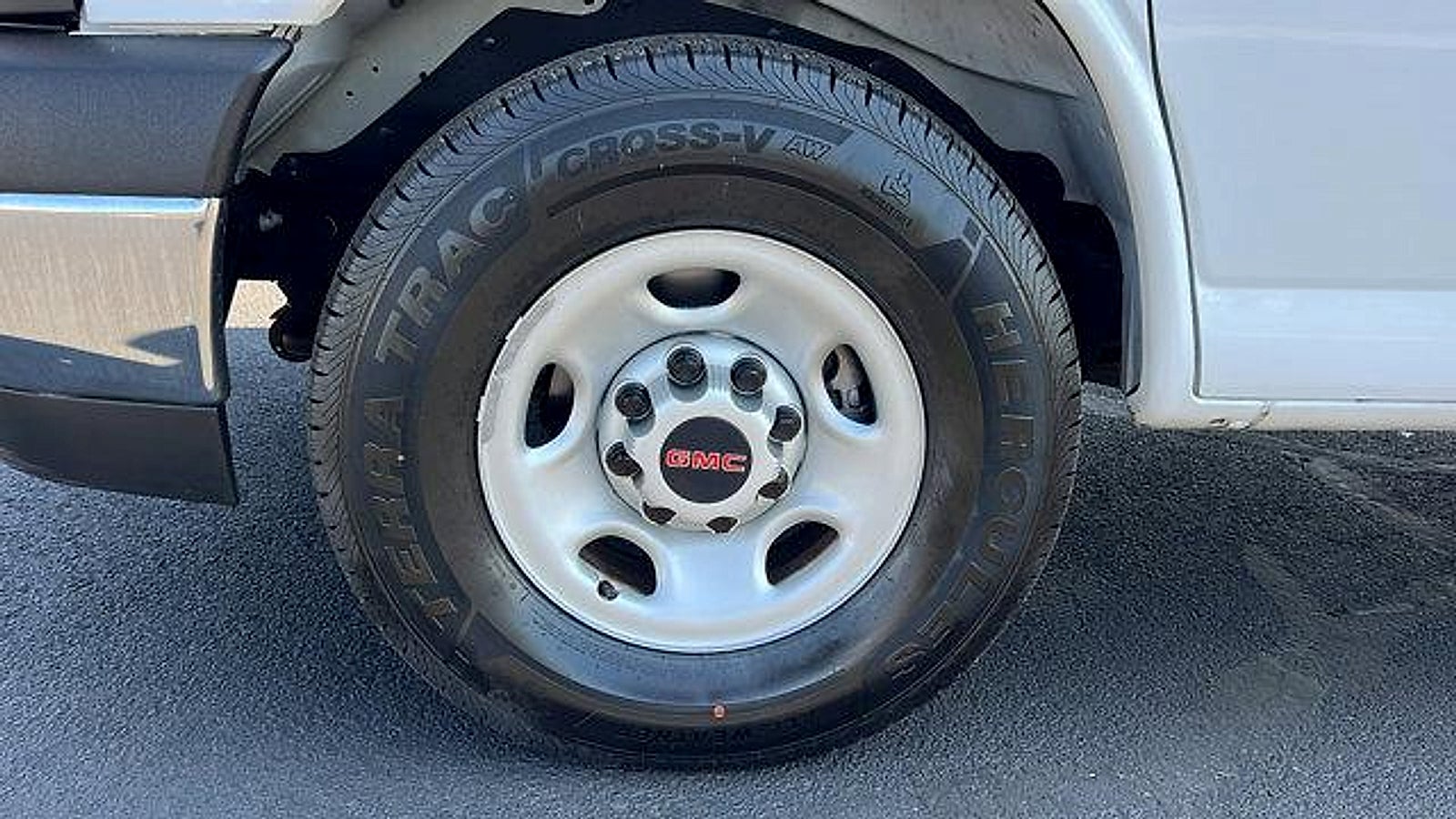 2023 GMC Savana Cargo 2500 Work Van