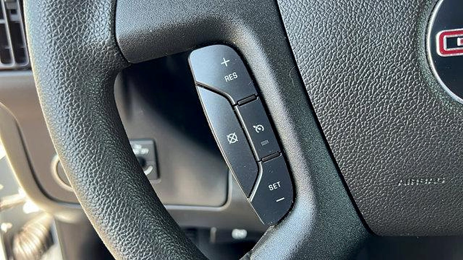 2023 GMC Savana Cargo 2500 Work Van