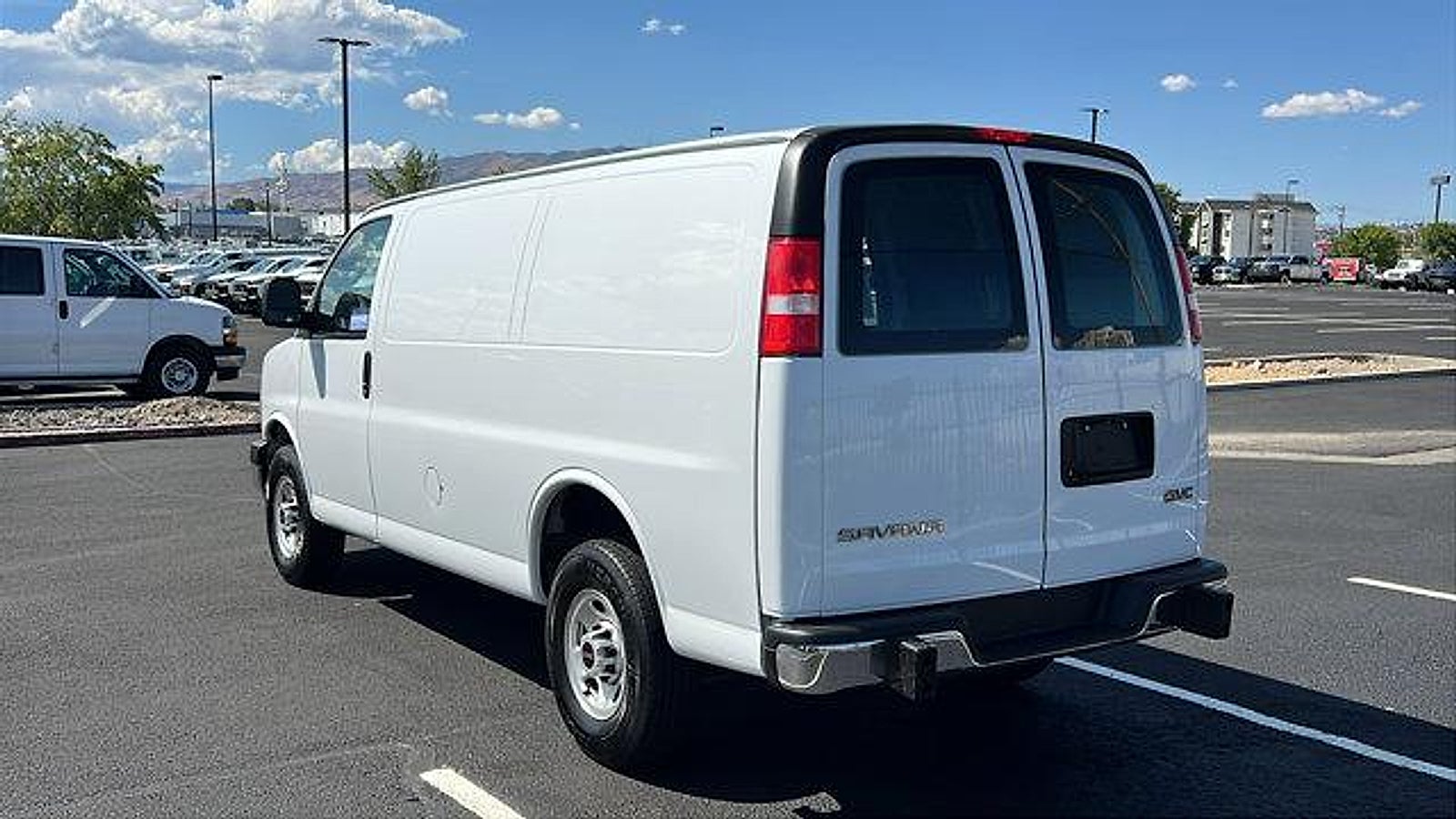 2023 GMC Savana Cargo 2500 Work Van