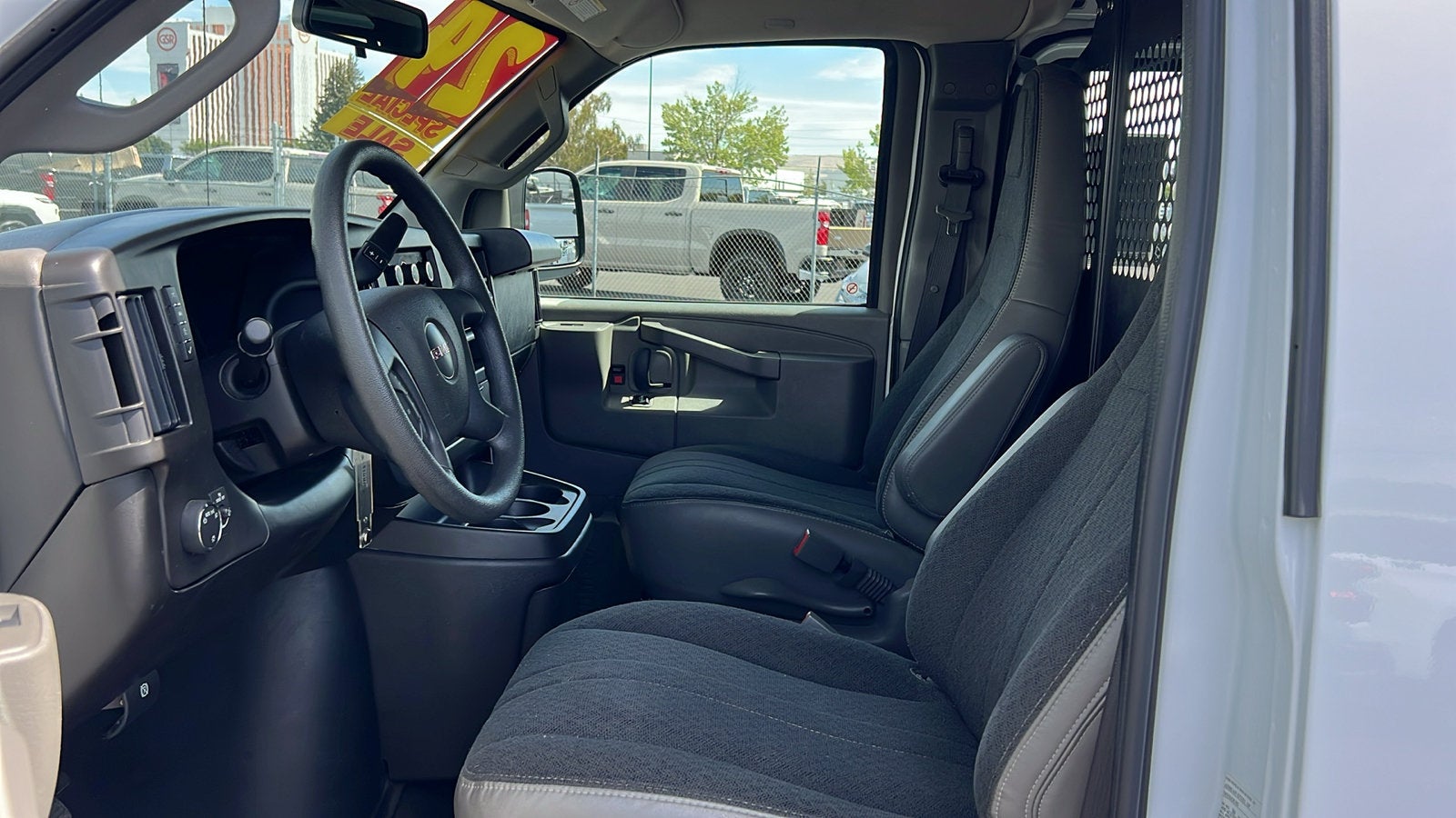2024 GMC Savana Cargo Work Van - Photo 23