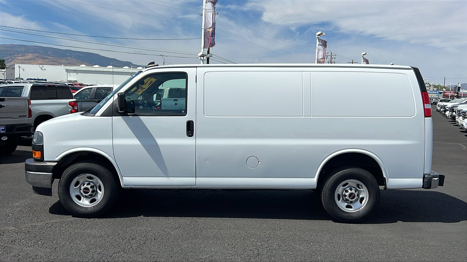 2024 GMC Savana Cargo 2500 Work Van