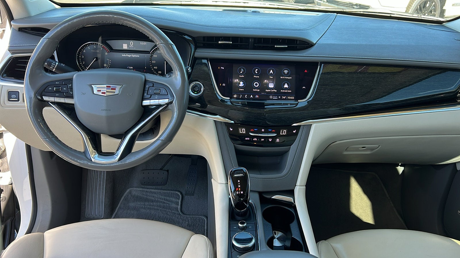 2022 Cadillac XT6 Premium Luxury