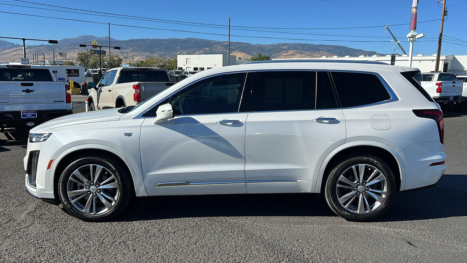 2022 Cadillac XT6 Premium Luxury