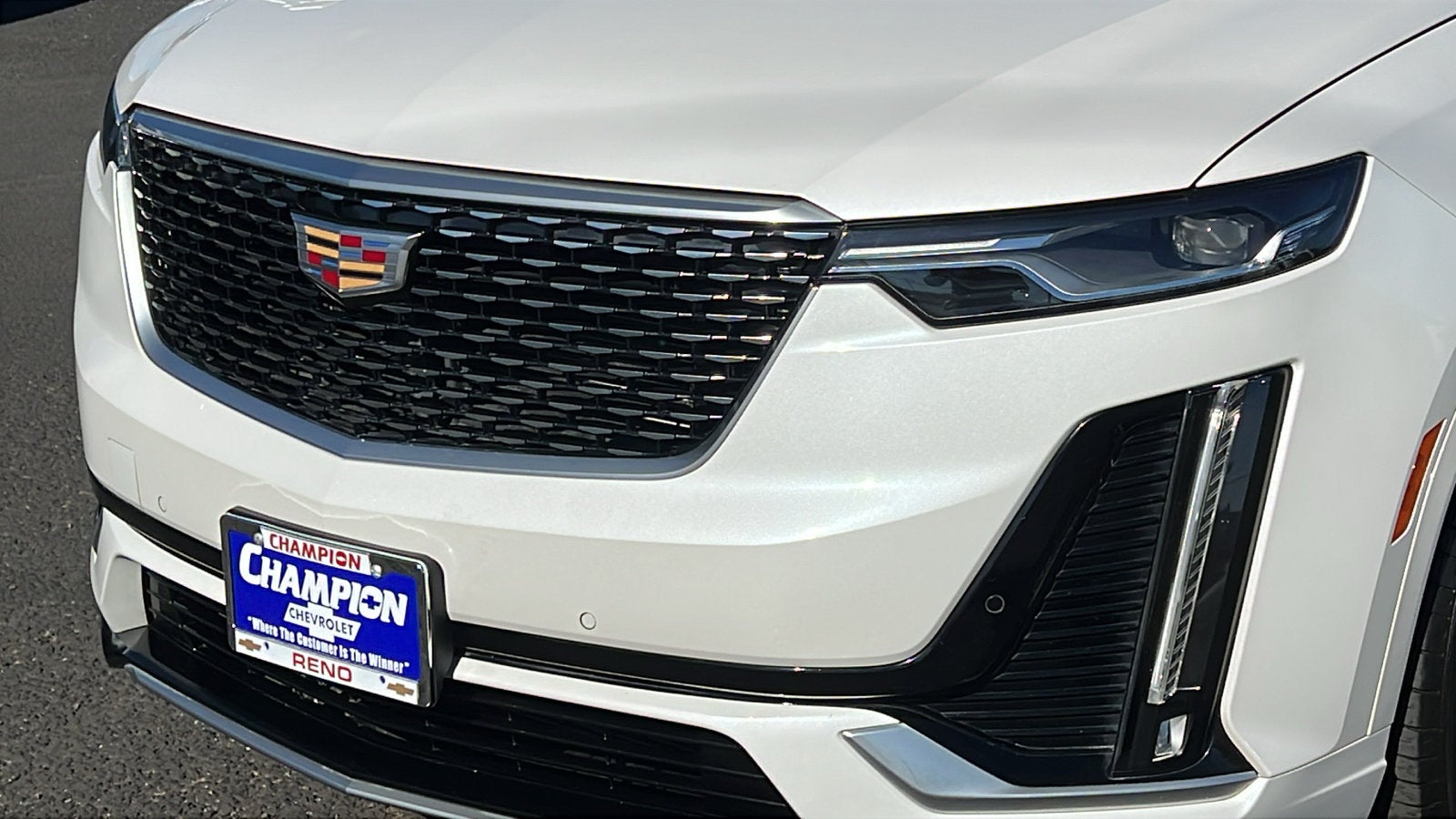 2022 Cadillac XT6 Premium Luxury