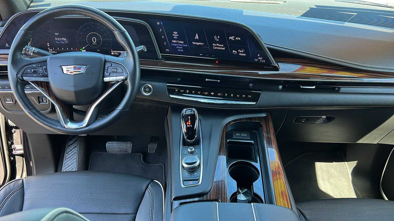 2023 Cadillac Escalade Premium Luxury - Photo 19