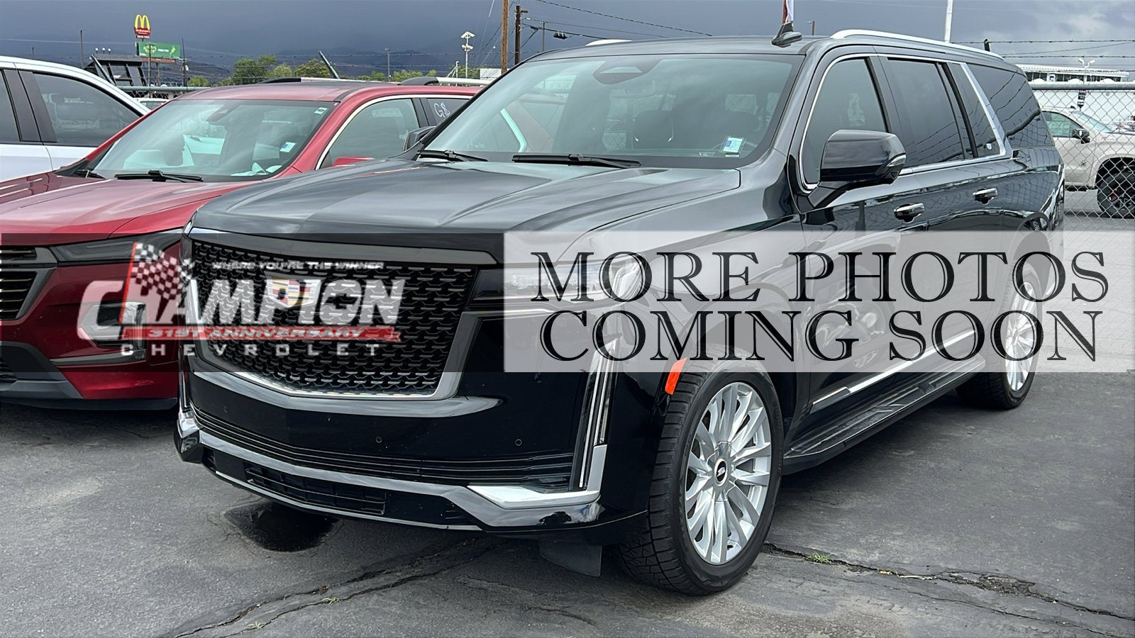 2022 Cadillac Escalade ESV 4WD Luxury's photo