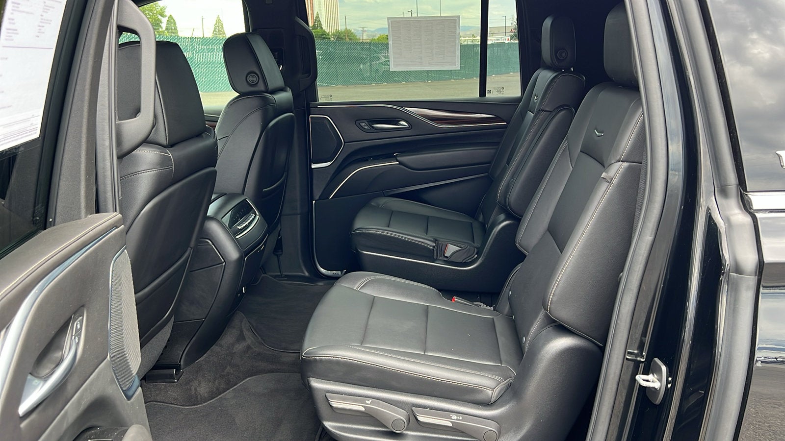 2022 Cadillac Escalade ESV Luxury - Photo 16