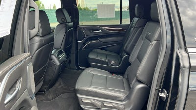 2022 Cadillac Escalade ESV Luxury