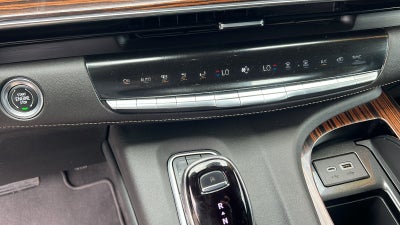2022 Cadillac Escalade ESV Luxury
