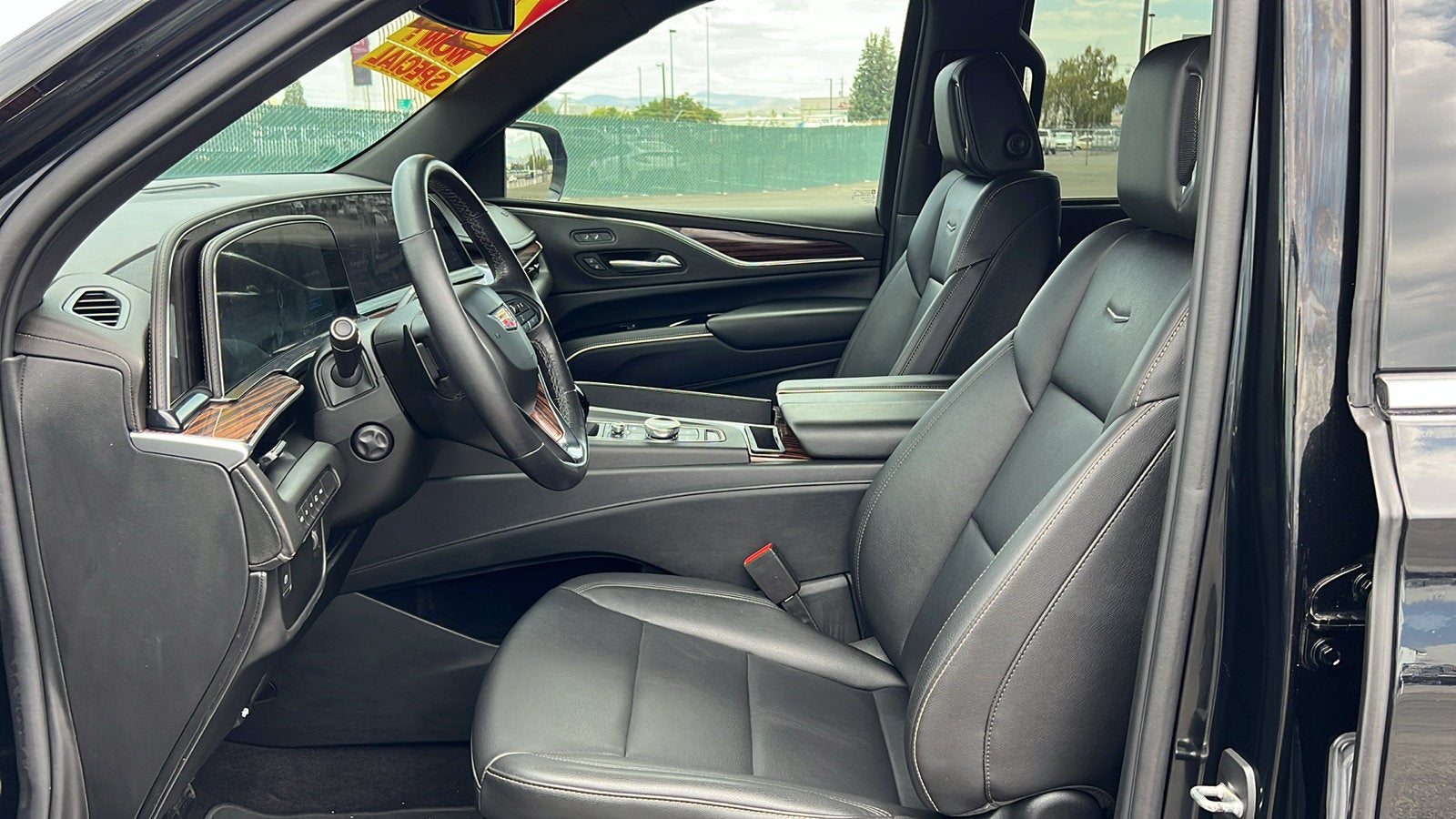 2022 Cadillac Escalade ESV Luxury - Photo 32