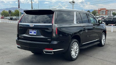 2022 Cadillac Escalade ESV Luxury