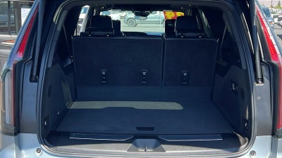 2024 Cadillac Escalade ESV Premium Luxury