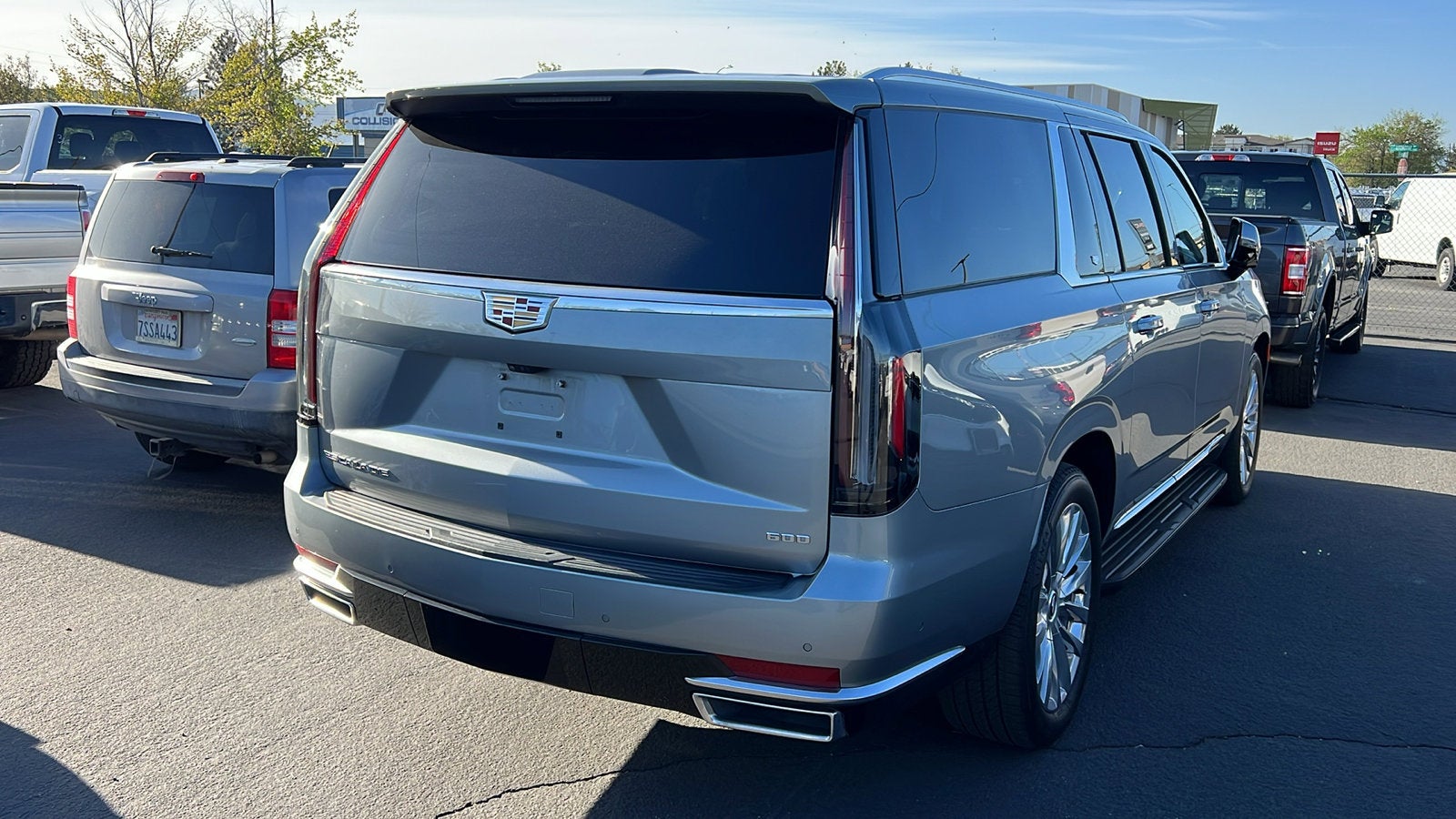 2024 Cadillac Escalade ESV Premium Luxury