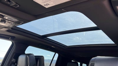 2024 Cadillac Escalade ESV Premium Luxury